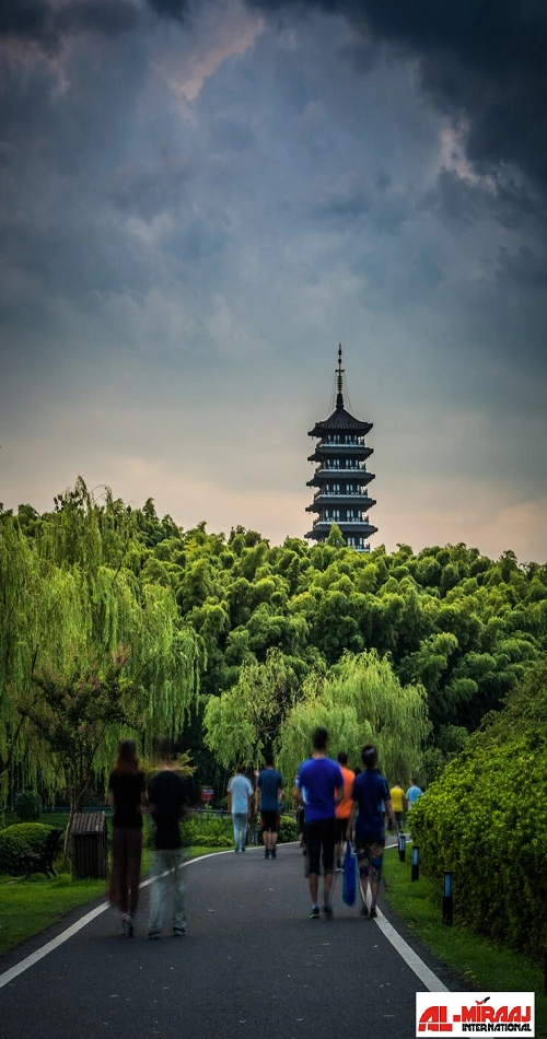 Explore China with Almiraaj